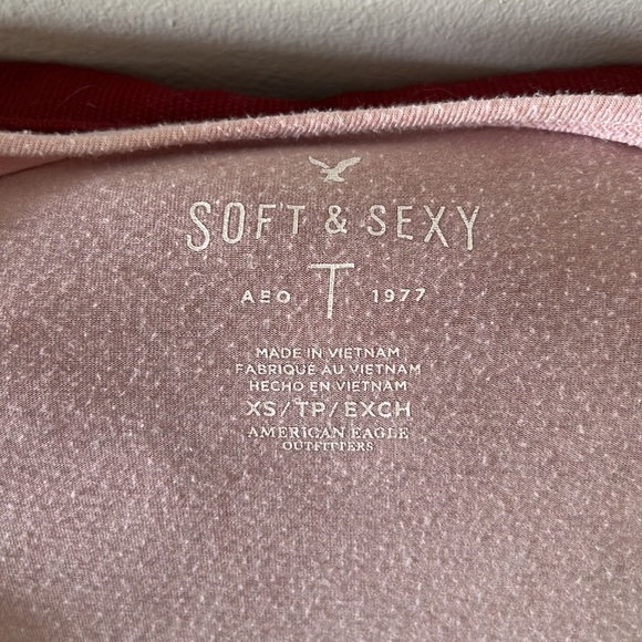 American Eagle Soft T shirt - Picture 3 of 3